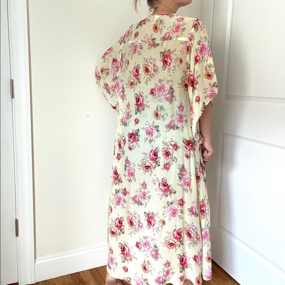 Forever 21 Printed Maxi Length Beach Cover Up  / Kimono - Picture 7 of 9